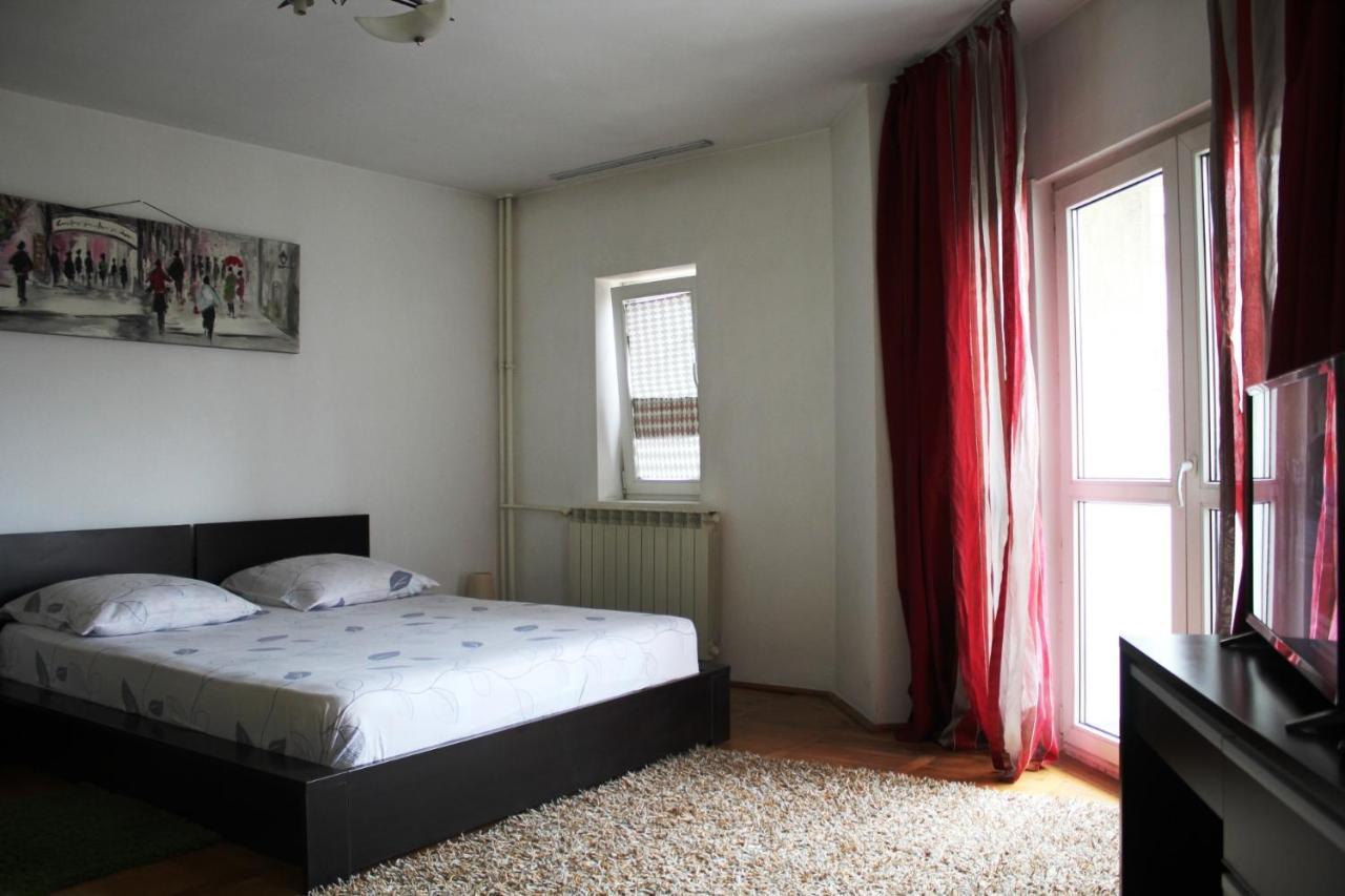 Decebal 1 Premium Apartment Bucharest Exterior photo