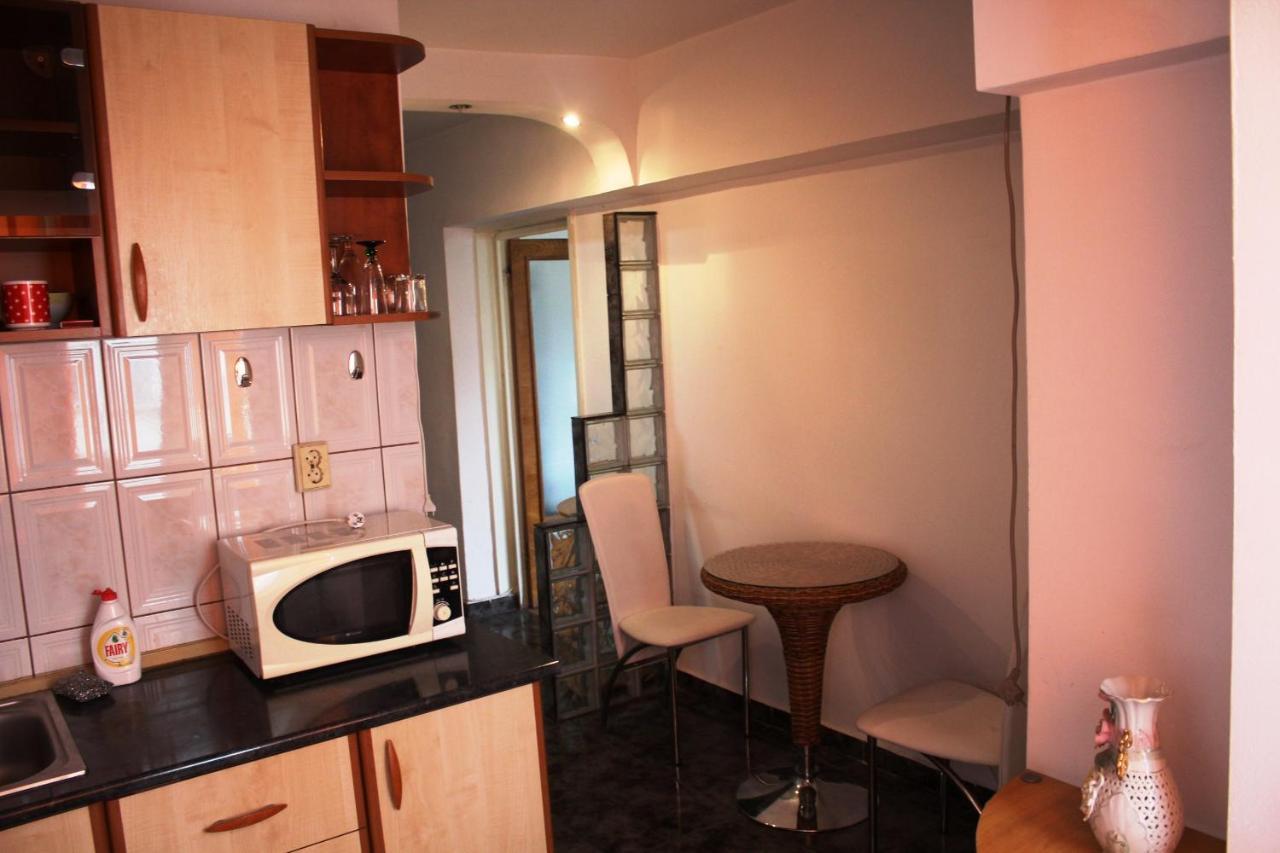 Decebal 1 Premium Apartment Bucharest Exterior photo